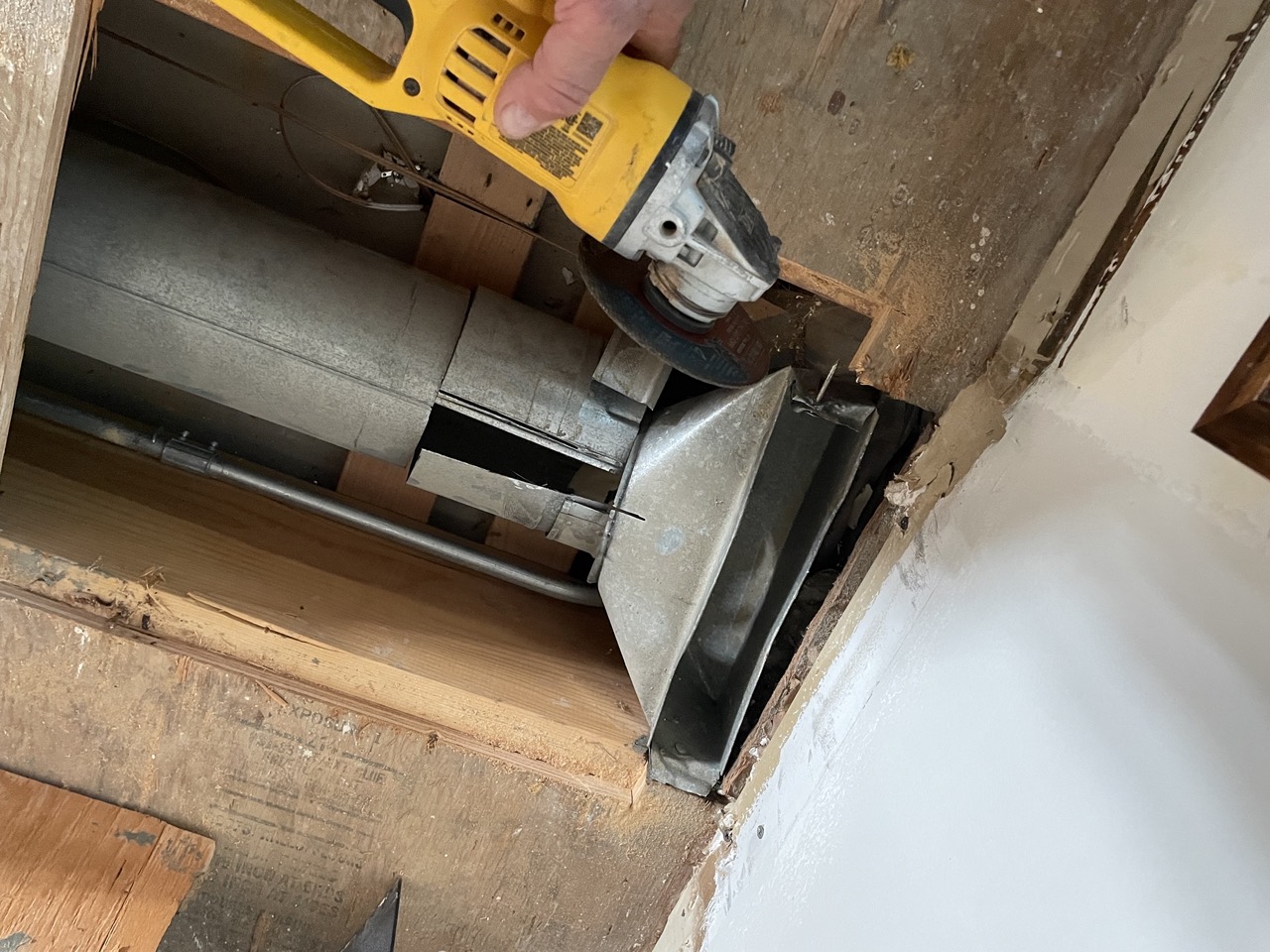 Converting A Baseboard Vent Into A Floor Vent Gizmo Exteriors Repair